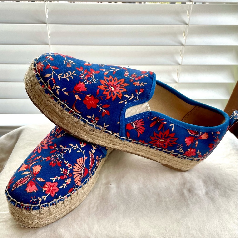 SAM EDELMAN Carrin Platform Espadrille 
Sz 9, Floral Fabric Upper, Retail $110